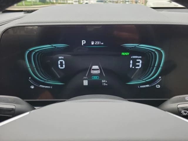 Kia Niro EX FWD 2026 — side view