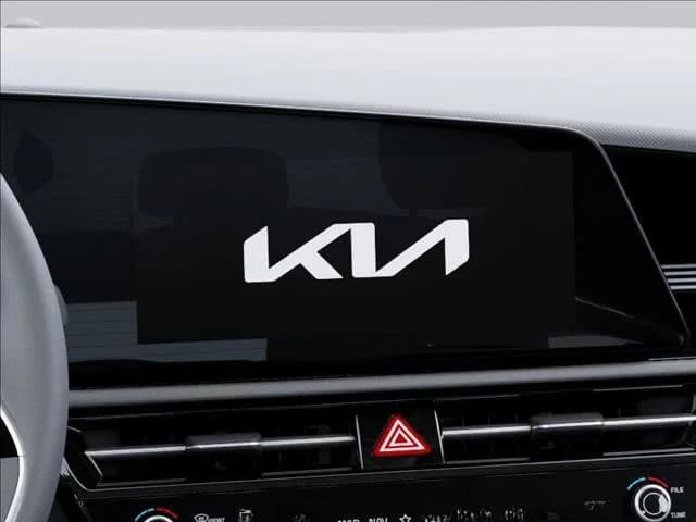 Kia Niro EX FWD 2026 — side view