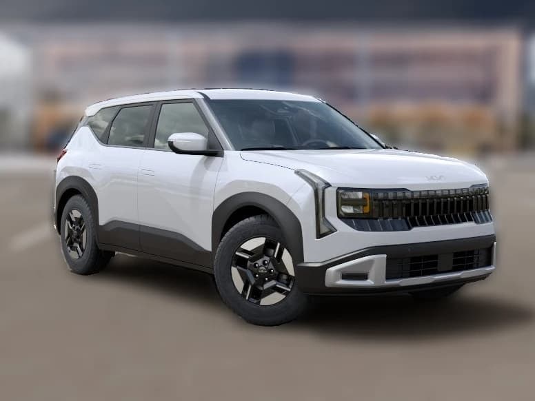Kia Seltos LX FWD 2027 — side view