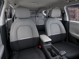 Kia Seltos LX FWD 2027 — side view