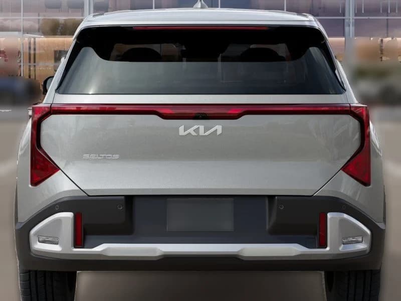 Kia Seltos LX FWD 2027 — side view