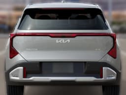 Kia Seltos LX AWD 2027 — side view