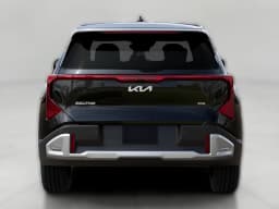 Kia Seltos LX AWD 2027 — side view