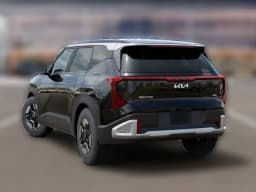 Kia Seltos LX AWD 2027 — side view