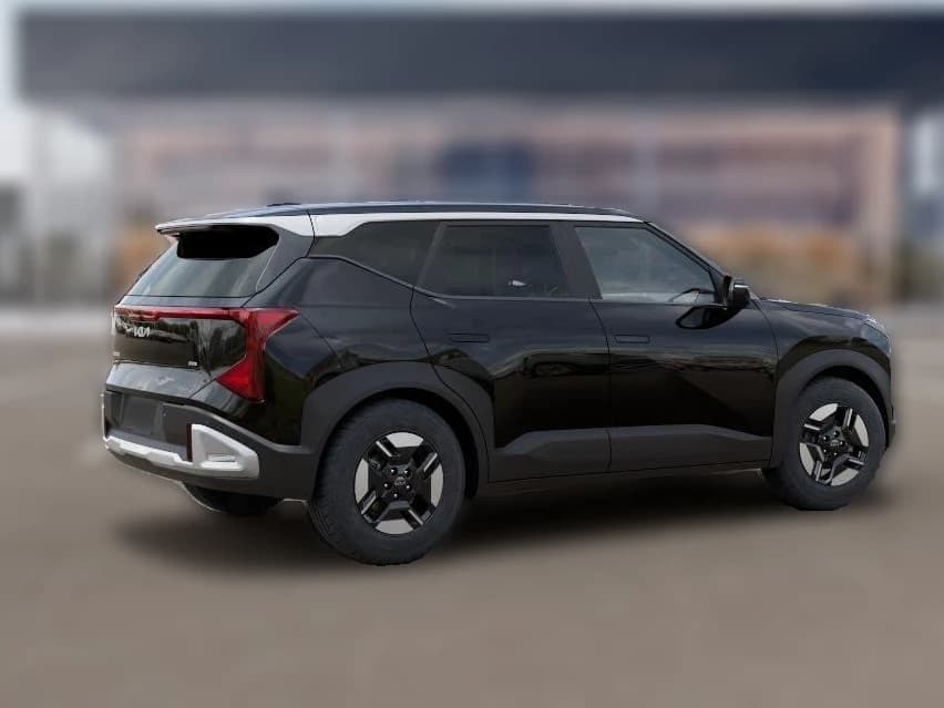 Kia Seltos LX AWD 2027 — side view