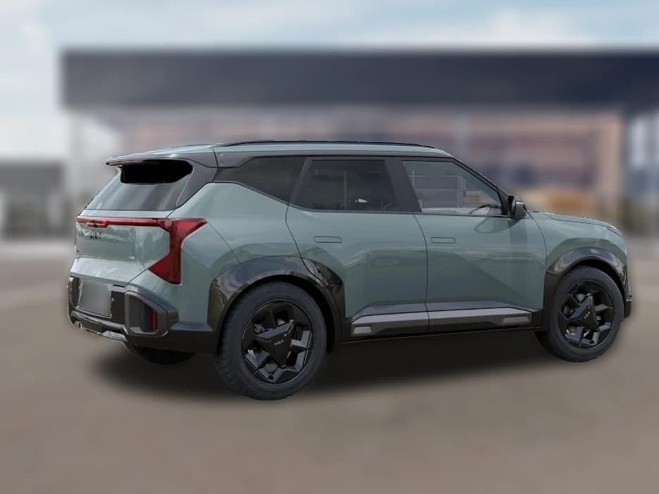 Kia Seltos X-Line S AWD 2027 — side view