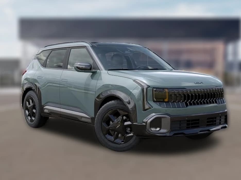 Kia Seltos X-Line S AWD 2027 — side view