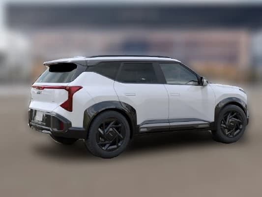 Kia Seltos X-Line SX AWD 2027 — side view