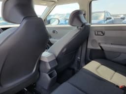 Kia Seltos S FWD 2027 — side view