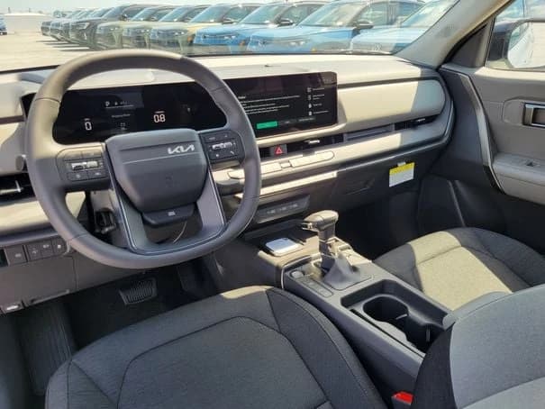 Kia Seltos S FWD 2027 — side view