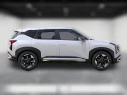Kia Seltos S FWD 2027 — side view