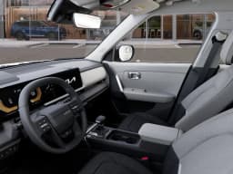 Kia Seltos S FWD 2027 — side view