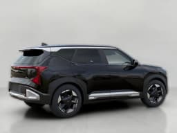 Kia Seltos S AWD 2027 — side view