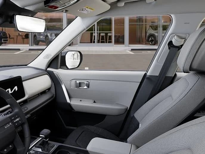 Kia Seltos S AWD 2027 — side view