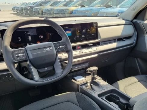 Kia Seltos S AWD 2027 — side view