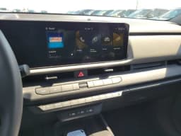 Kia Seltos S AWD 2027 — side view