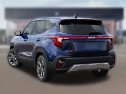 Kia Seltos LX FWD 2026 — side view