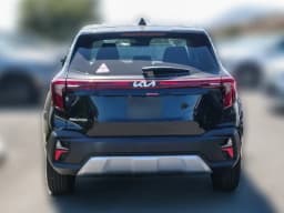 Kia Seltos LX FWD 2026 — side view
