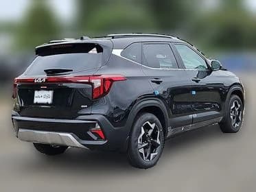 Kia Seltos EX IVT AWD 2025 — side view