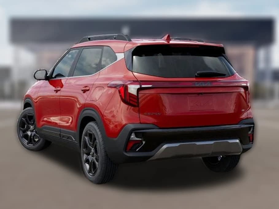 Kia Seltos X-Line DCT AWD 2025 — side view
