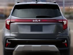 Kia Seltos S AWD 2026 — side view