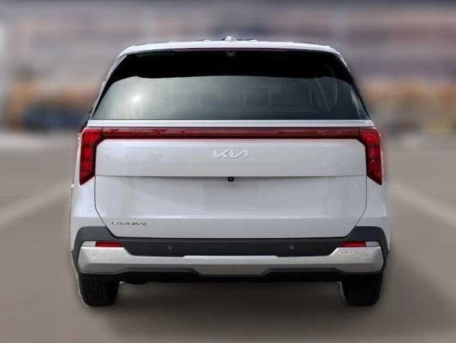 Kia Carnival LX FWD 2027 — side view