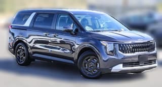 Kia Carnival LXS FWD