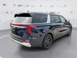 Kia Carnival LXS FWD 2027 — side view