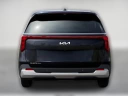 Kia Carnival LX FWD 2026 — side view