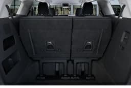 Kia Carnival LX FWD 2027 — side view