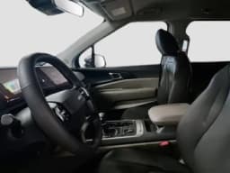 Kia Carnival LX FWD 2027 — side view
