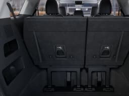 Kia Carnival LX FWD 2027 — side view