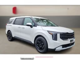 Kia Carnival LXS FWD 2026 — side view