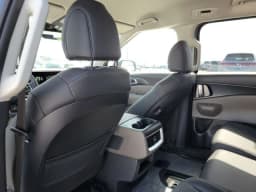 Kia Carnival LX FWD 2027 — side view