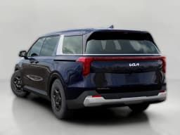 Kia Carnival LX FWD 2026 — side view