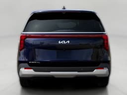 Kia Carnival LX FWD 2026 — side view