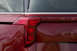 Kia Carnival LX FWD 2026 — side view