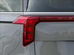 Kia Carnival LX FWD 2027 — side view