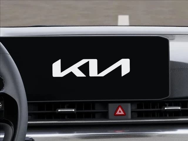 Kia Carnival LX FWD 2027 — side view