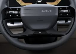 Kia Carnival LXS FWD 2027 — side view