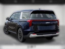 Kia Carnival LX FWD 2026 — side view