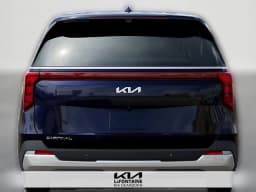 Kia Carnival LX FWD 2026 — side view