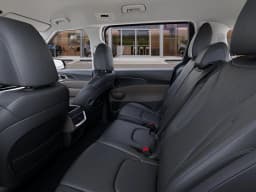 Kia Carnival LX FWD 2027 — side view