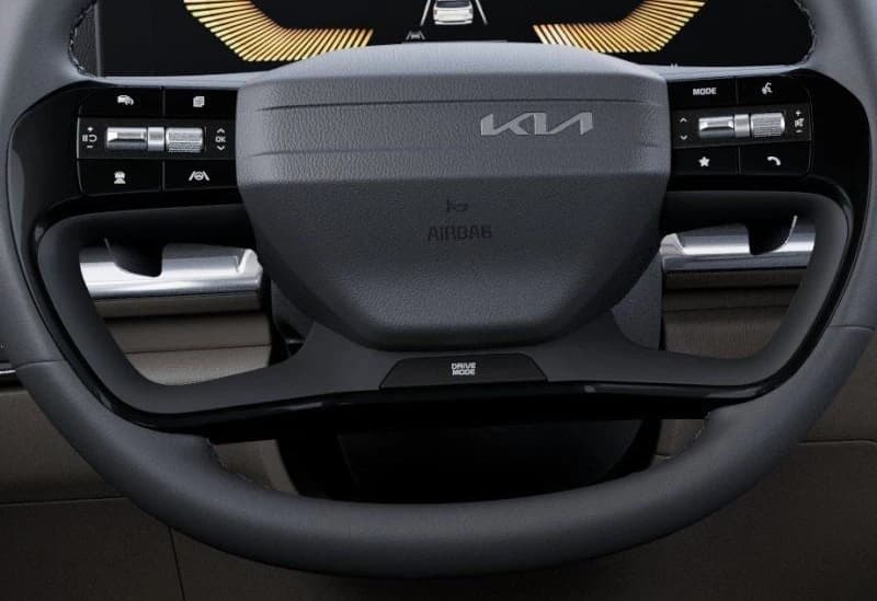 Kia Carnival LX FWD 2027 — side view