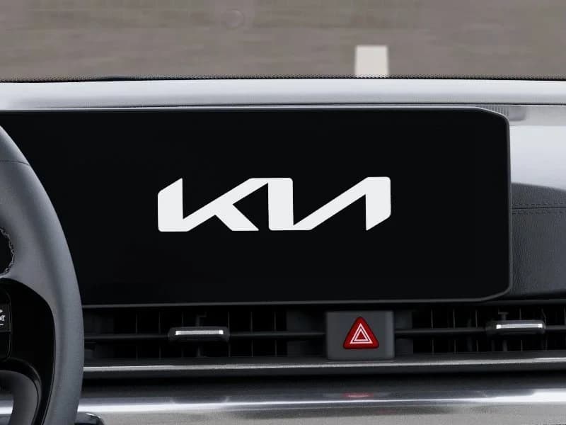 Kia Carnival LX FWD 2027 — side view