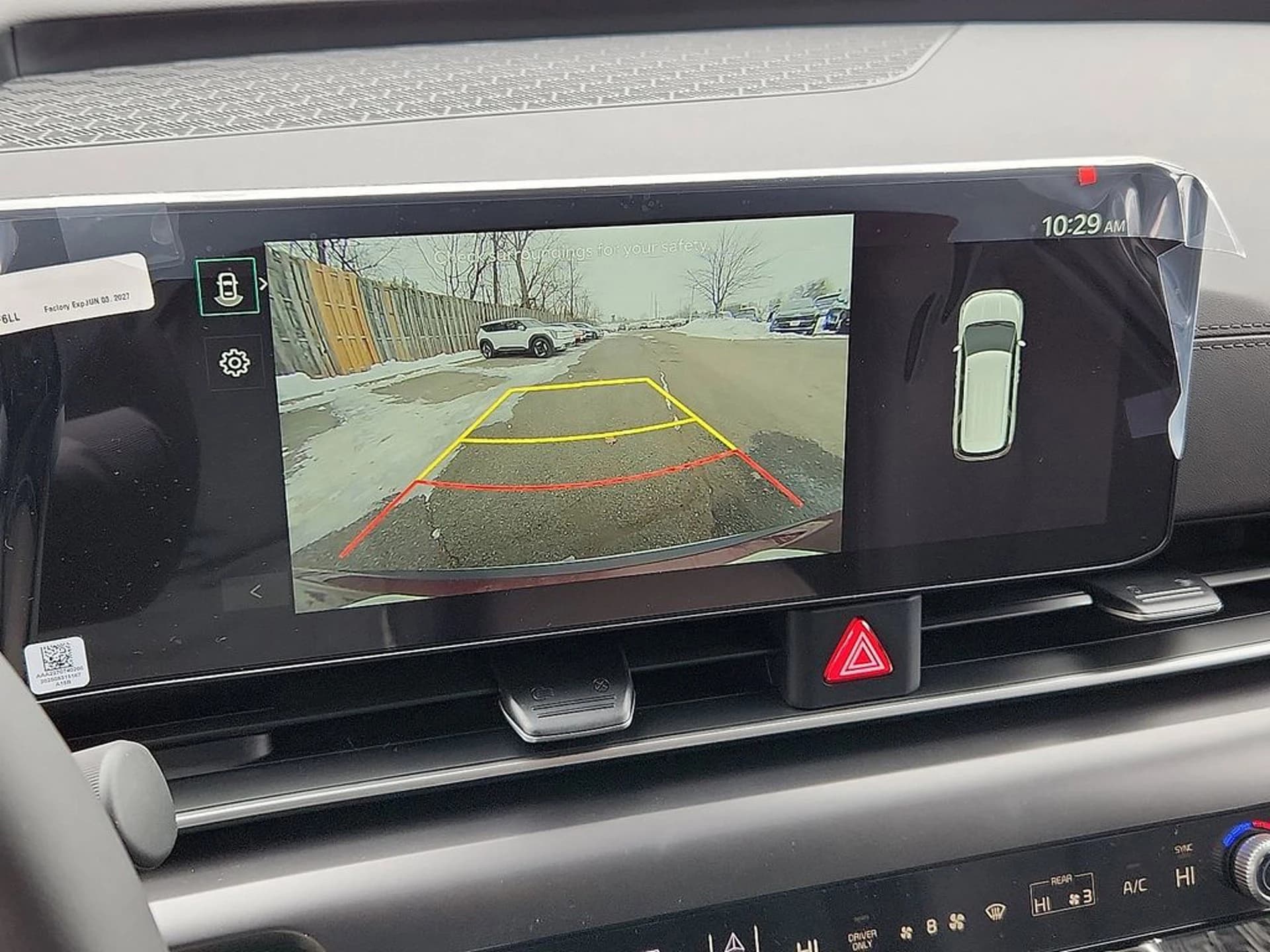 Kia Carnival Hybrid LXS FWD 2026 — side view
