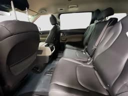 Kia Carnival Hybrid LXS FWD 2026 — side view
