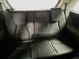 Kia Carnival Hybrid LXS FWD 2026 — side view
