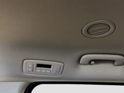 Kia Carnival Hybrid LXS FWD 2026 — side view