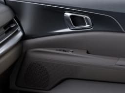 Kia Carnival Hybrid LXS FWD 2026 — side view
